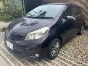 2013 TOYOTA VITZ F CIEL
