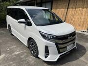2017 TOYOTA NOAH