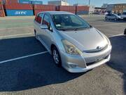 2005 TOYOTA WISH