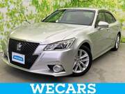 2013 TOYOTA CROWN HYBRID
