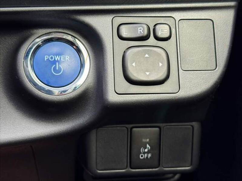 2015 TOYOTA AQUA for sale - photo 7