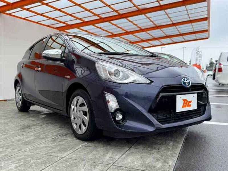 2015 TOYOTA AQUA for sale - photo 9