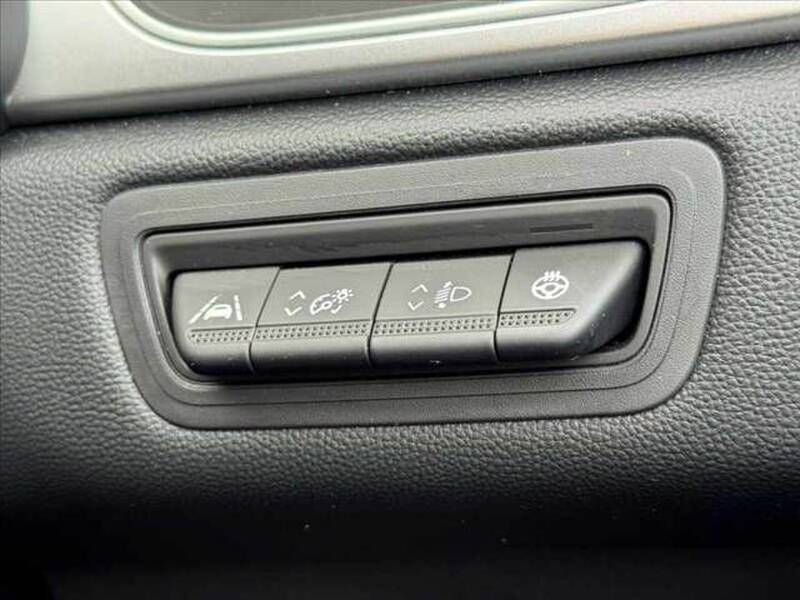 2023 RENAULT CAPTUR for sale - more photos