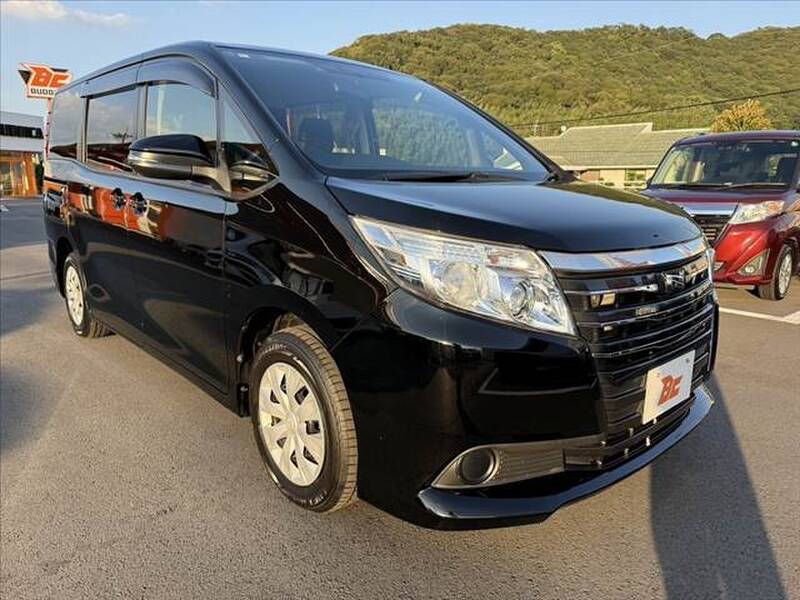 2016 TOYOTA NOAH for sale - photo 11