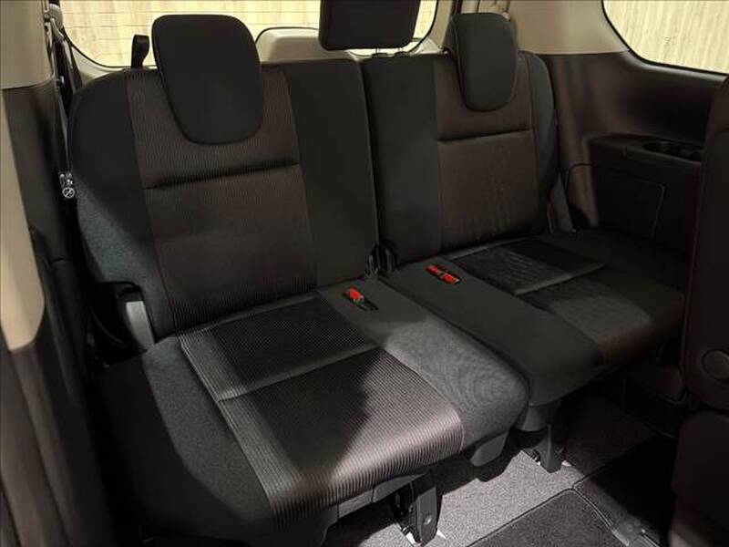 2018 NISSAN SERENA for sale - photo 11