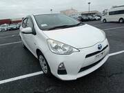 2014 TOYOTA AQUA