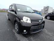 2011 TOYOTA SIENTA
