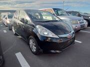2011 HONDA FIT HYBRID