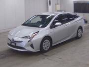 2017 TOYOTA PRIUS S
