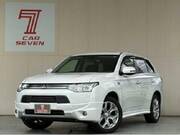 2013 MITSUBISHI OUTLANDER PHEV G PREMIUM PACKAGE