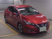 2018 NISSAN LEAF