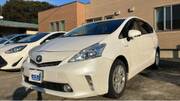 2013 TOYOTA PRIUS ALPHA G