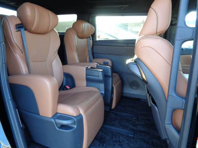 2024 TOYOTA VELLFIRE for sale - photo 5