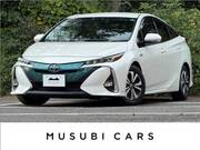 2017 TOYOTA PRIUS PHV