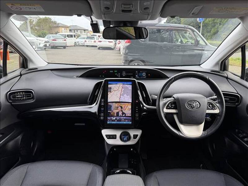 2017 TOYOTA PRIUS PHV for sale - photo 3