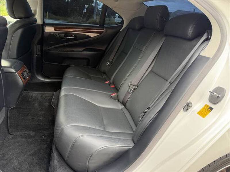 2013 LEXUS LS for sale - photo 11