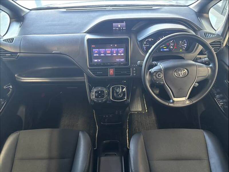 2018 TOYOTA NOAH for sale - photo 4