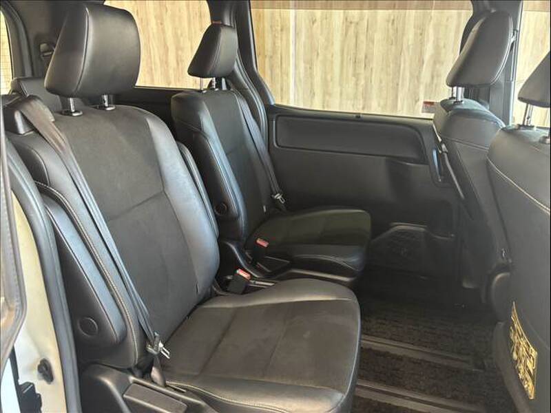 2018 TOYOTA NOAH for sale - photo 10