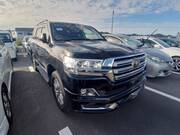 2017 TOYOTA LAND CRUISER AX