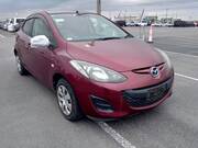 2011 MAZDA DEMIO 13C