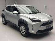 2022 TOYOTA YARIS CROSS