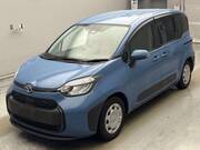 2024 TOYOTA SIENTA