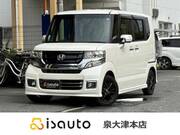 2016 HONDA N-BOX CUSTOM