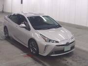 2019 TOYOTA PRIUS