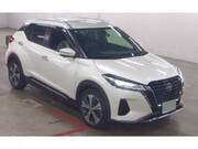 2022 NISSAN KICKS