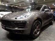 2015 PORSCHE MACAN