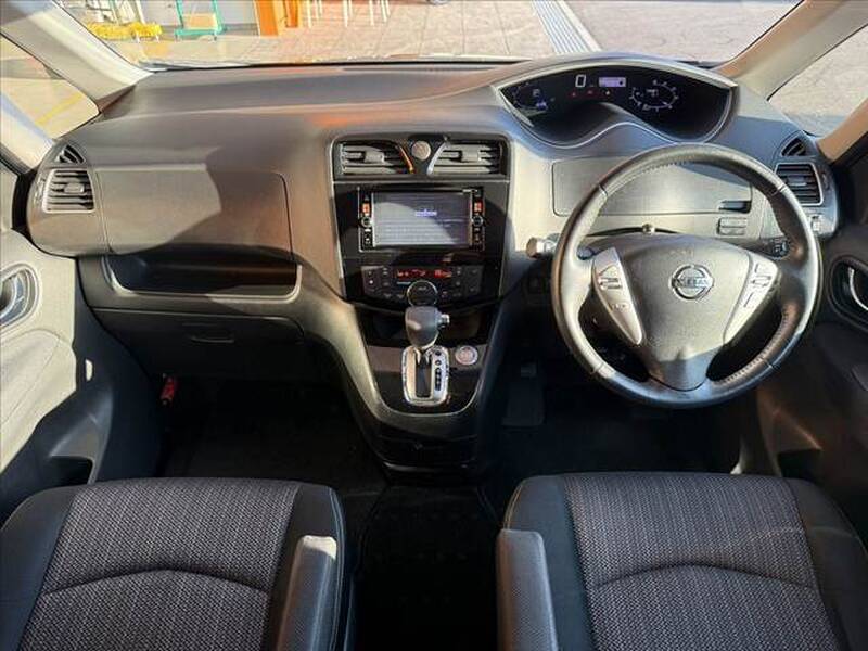 2015 NISSAN SERENA for sale - photo 3
