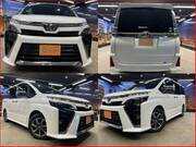 2020 TOYOTA VOXY