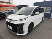 2026 TOYOTA VOXY