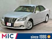 2017 TOYOTA CROWN HYBRID