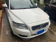 2011 VOLVO V50
