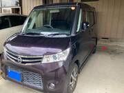 2010 NISSAN ROOX