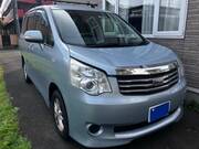 2012 TOYOTA NOAH
