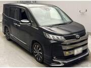 2022 TOYOTA NOAH