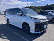 2026 TOYOTA VOXY