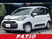 2025 TOYOTA SIENTA