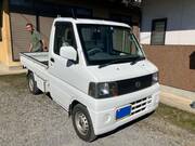 2005 NISSAN CLIPPER TRUCK DX