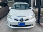 2012 TOYOTA PRIUS ALPHA