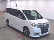 2015 TOYOTA ESQUIRE