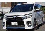 2014 TOYOTA VOXY