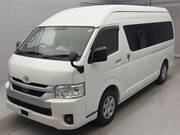 2022 TOYOTA HIACE COMMUTER GL