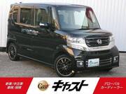 2017 HONDA N-BOX CUSTOM