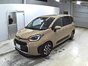 2025 TOYOTA SIENTA