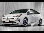 2017 TOYOTA PRIUS