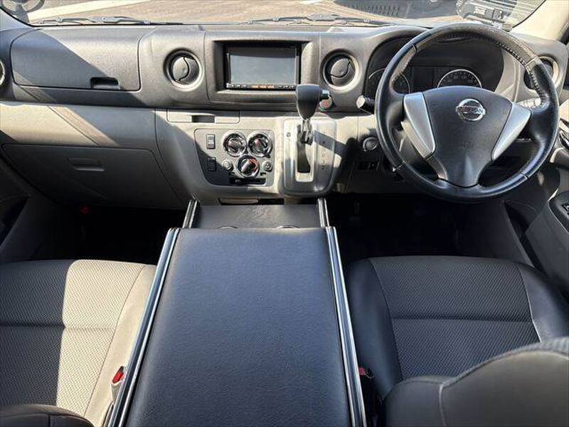 2015 NISSAN NV350 CARAVAN WAGON for sale - photo 4