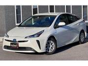 2019 TOYOTA PRIUS S
